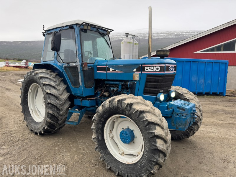 1985 Ford 8210 FWD traktor - Traktor: obrázek 4 1985 Ford 8210 FWD traktor - Traktor: obrázek 4