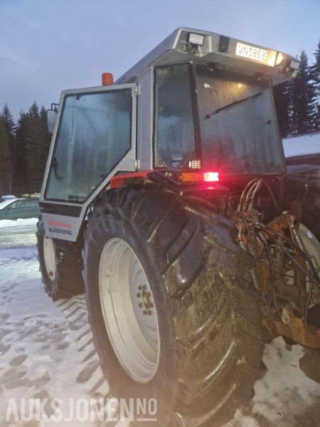 1993 Massey Ferguson 3085 Ettermontert turbo LED-lys Dynashift - Traktor: obrázek 5 1993 Massey Ferguson 3085 Ettermontert turbo LED-lys Dynashift - Traktor: obrázek 5