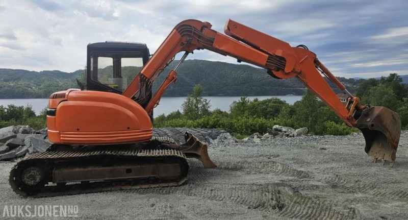 1998 Hitachi Ex 75ur MVA FRI - Rýpadlo: obrázek 3 1998 Hitachi Ex 75ur MVA FRI - Rýpadlo: obrázek 3