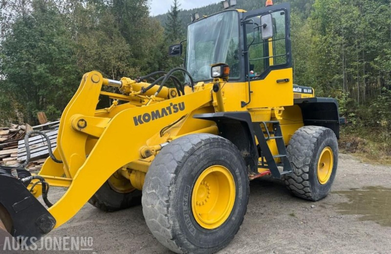 1998 Komatsu WA-320-3H Hjullaster - Kolový nakladač: obrázek 2 1998 Komatsu WA-320-3H Hjullaster - Kolový nakladač: obrázek 2