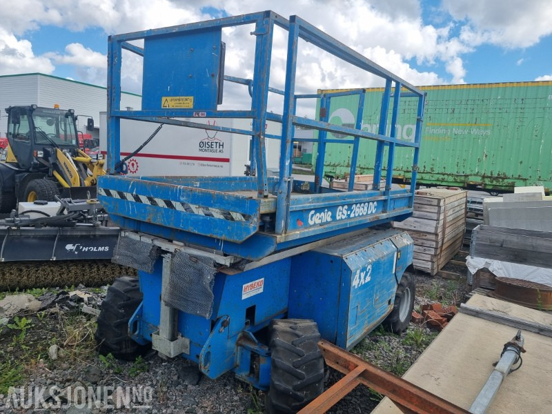 2000 Genie GS-2668DC lift rep.objekt - Pracovní plošina: obrázek 1 2000 Genie GS-2668DC lift rep.objekt - Pracovní plošina: obrázek 1