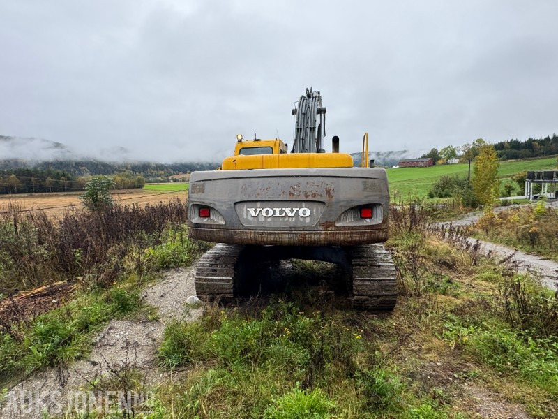 2001 Volvo EC240NLC Beltegraver - Gravemaskin - Rýpadlo: obrázek 5 2001 Volvo EC240NLC Beltegraver - Gravemaskin - Rýpadlo: obrázek 5