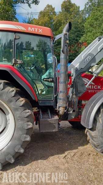 2002 McCormick MTX175 MVA FRI FRONTLASTER HURTIGGIR brøyteplate - Traktor: obrázek 5 2002 McCormick MTX175 MVA FRI FRONTLASTER HURTIGGIR brøyteplate - Traktor: obrázek 5