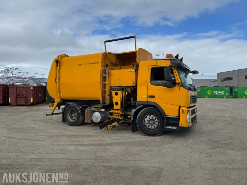 2004 Volvo FM-9 4X2 Komprimator - Sidelaster - 247983KM - Vůz na odvoz odpadků: obrázek 3 2004 Volvo FM-9 4X2 Komprimator - Sidelaster - 247983KM - Vůz na odvoz odpadků: obrázek 3