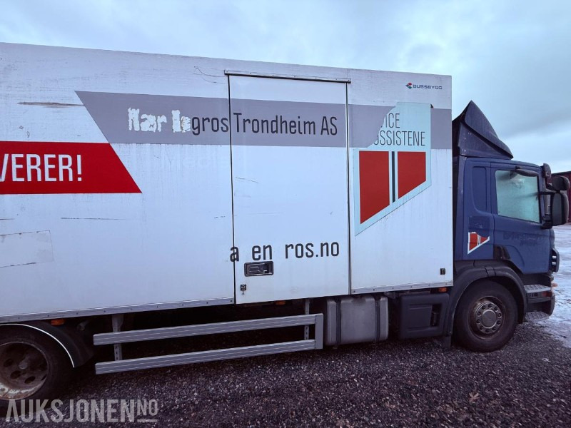 2005 Scania P270 Skapbil - 4X2 200000 km - EURO 3 200015 km m/ Kjølesystem - Skříňový nákladní auto: obrázek 4 2005 Scania P270 Skapbil - 4X2 200000 km - EURO 3 200015 km m/ Kjølesystem - Skříňový nákladní auto: obrázek 4
