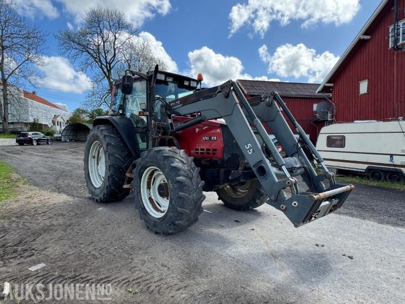 2005 Valtra 6850 - Traktor: obrázek 3 2005 Valtra 6850 - Traktor: obrázek 3