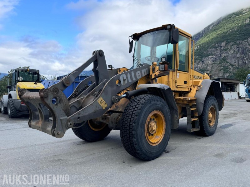 2005 Volvo L60E Hjullaster - Tilleggshydraulikk - Kolový nakladač: obrázek 1 2005 Volvo L60E Hjullaster - Tilleggshydraulikk - Kolový nakladač: obrázek 1