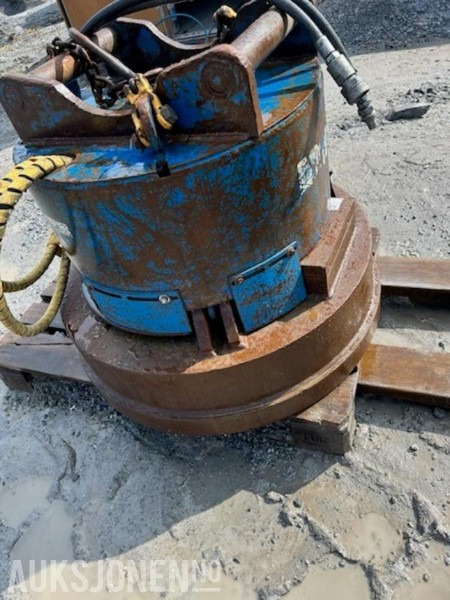 2006 DYNASET hydraulisk Magnet generator - S60 - Stavební zařízení: obrázek 3 2006 DYNASET hydraulisk Magnet generator - S60 - Stavební zařízení: obrázek 3