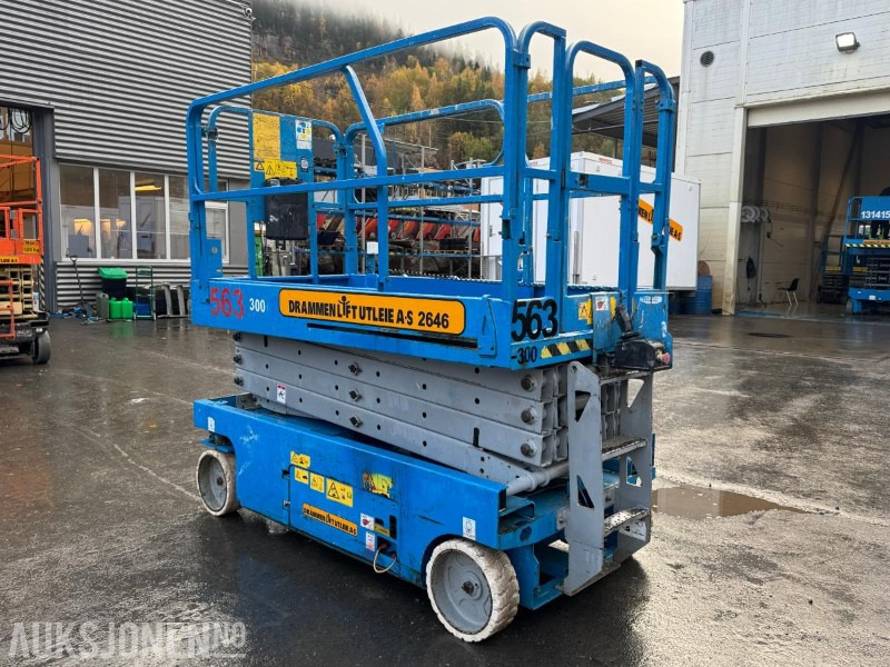 2006 Genie GS2646 sakselift / 10 meter arbeidshøyde / Sertifisert - Pracovní plošina: obrázek 4 2006 Genie GS2646 sakselift / 10 meter arbeidshøyde / Sertifisert - Pracovní plošina: obrázek 4