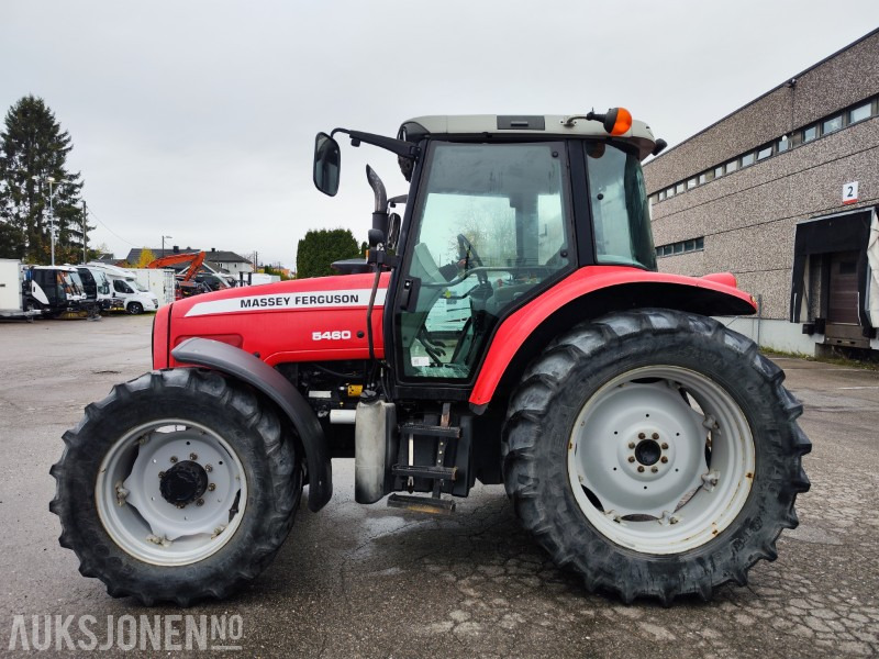 2006 Massey Ferguson 5460 – 4471 timer – Velholdt traktor i god stand - Traktor: obrázek 3 2006 Massey Ferguson 5460 – 4471 timer – Velholdt traktor i god stand - Traktor: obrázek 3