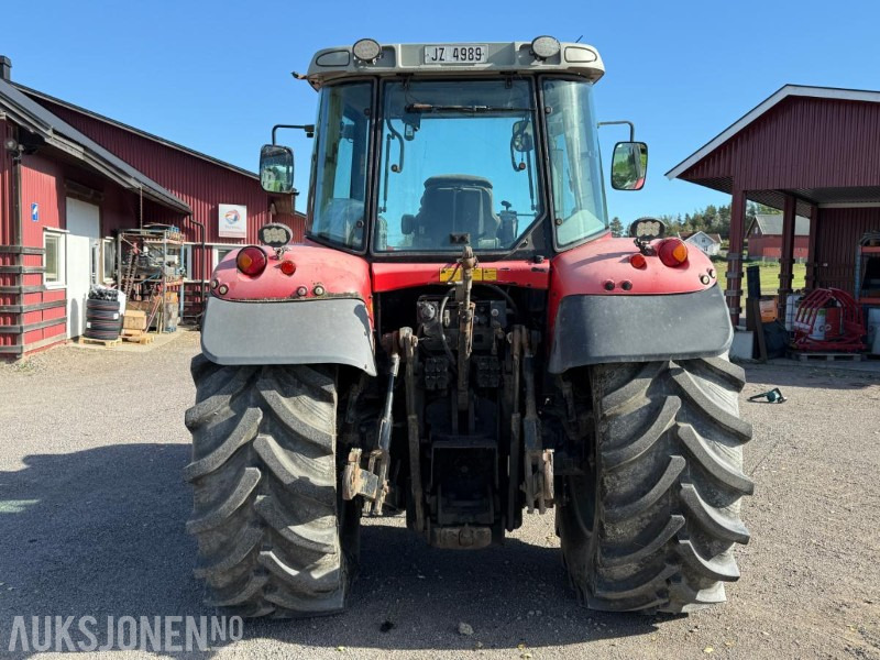 2006 Massey Ferguson 6480 - Traktor: obrázek 4 2006 Massey Ferguson 6480 - Traktor: obrázek 4