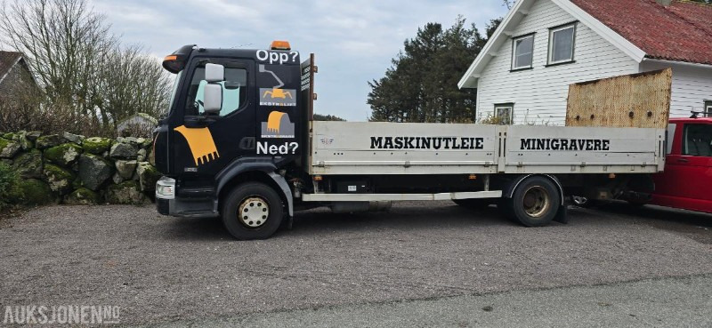 2006 Renault MIDLIUM lastebil med plan - Hasičský vůz: obrázek 4 2006 Renault MIDLIUM lastebil med plan - Hasičský vůz: obrázek 4