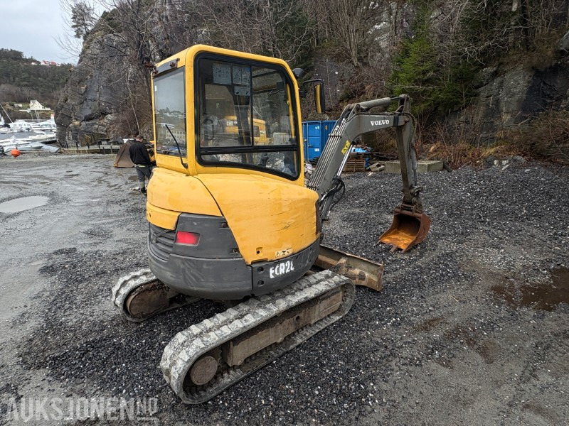 2007 Volvo ECR28 minigraver - 3 319 motortimer - Mini rýpadlo: obrázek 3 2007 Volvo ECR28 minigraver - 3 319 motortimer - Mini rýpadlo: obrázek 3