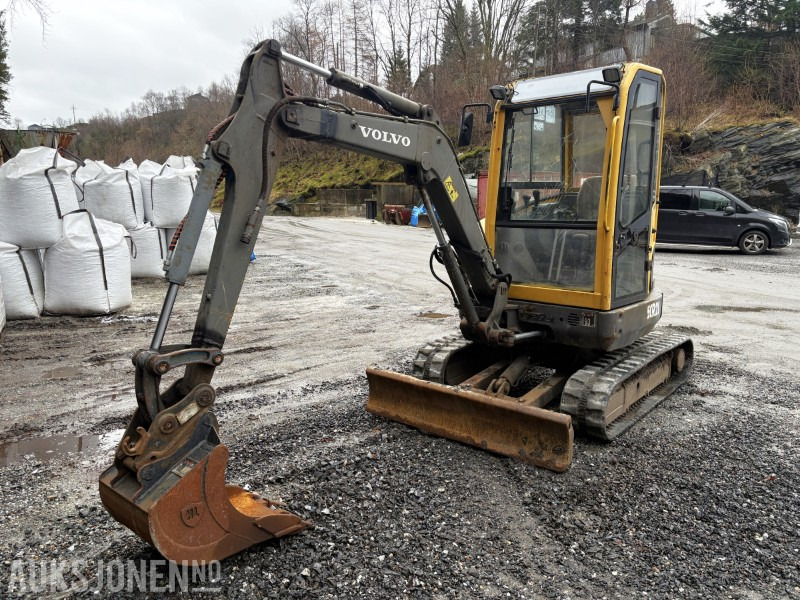 2007 Volvo ECR28 minigraver - 3 319 motortimer - Mini rýpadlo: obrázek 1 2007 Volvo ECR28 minigraver - 3 319 motortimer - Mini rýpadlo: obrázek 1