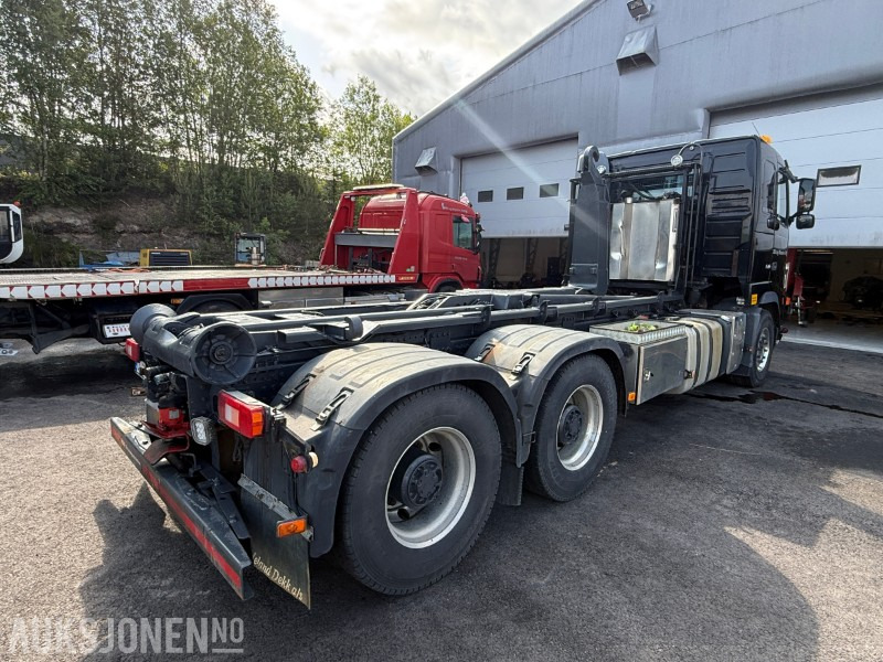 2007 Volvo FH 520 Krokbil - EU godkjent til 2026 - Krok med knekk - Alufelger - Luftstyrt hengerfeste - EU OK -Euro4T - 334487km - Hákový nosič kontejnerů: obrázek 5 2007 Volvo FH 520 Krokbil - EU godkjent til 2026 - Krok med knekk - Alufelger - Luftstyrt hengerfeste - EU OK -Euro4T - 334487km - Hákový nosič kontejnerů: obrázek 5