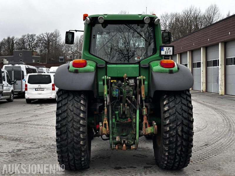 2009 John Deere 6930 Premium traktor - Traktor: obrázek 4 2009 John Deere 6930 Premium traktor - Traktor: obrázek 4