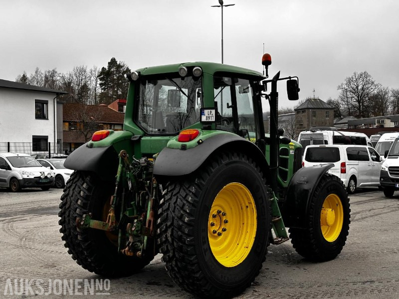 2009 John Deere 6930 Premium traktor - Traktor: obrázek 3 2009 John Deere 6930 Premium traktor - Traktor: obrázek 3