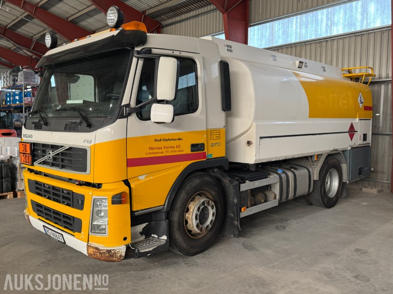2010 Volvo FM 370 tankbil med 12000 liters tank - Cisternové vozidlo: obrázek 2 2010 Volvo FM 370 tankbil med 12000 liters tank - Cisternové vozidlo: obrázek 2