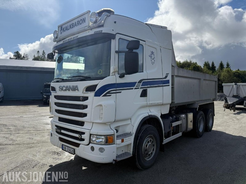 2011 Scania R620 6X4 Tippbil med 2005 Carnehl trippelkjerre - Sklápěč: obrázek 1 2011 Scania R620 6X4 Tippbil med 2005 Carnehl trippelkjerre - Sklápěč: obrázek 1