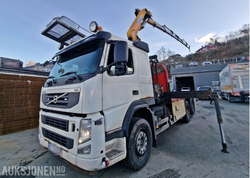 2011 Volvo FM460 6x2 med EFFER 175, 6 hydrauliske utskytt + 1 manuell, - Auto s hydraulickou rukou: obrázek 1 2011 Volvo FM460 6x2 med EFFER 175, 6 hydrauliske utskytt + 1 manuell, - Auto s hydraulickou rukou: obrázek 1