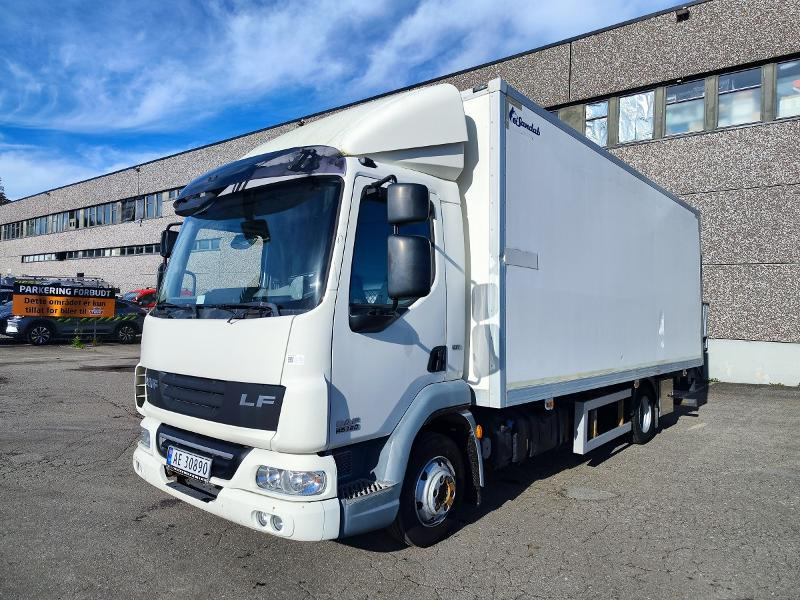 2012 DAF LF 45.180 / Zepro 1500 løftelem / Sidedør på skap - Skříňový nákladní auto: obrázek 1 2012 DAF LF 45.180 / Zepro 1500 løftelem / Sidedør på skap - Skříňový nákladní auto: obrázek 1