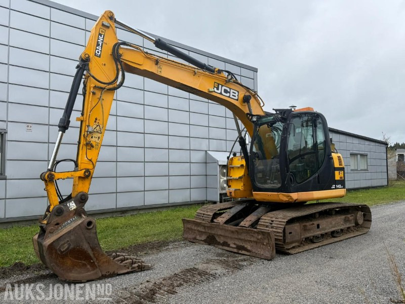 2012 JCB JZ140LCD Gravemaskin m/ Gjerstad Graveskuff - Rýpadlo: obrázek 1 2012 JCB JZ140LCD Gravemaskin m/ Gjerstad Graveskuff - Rýpadlo: obrázek 1