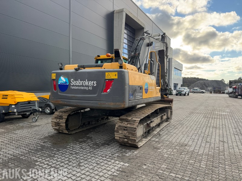 2012 Volvo EC220DL Beltegraver - Gravemaskin - Engcon Tiltrotator - Rýpadlo: obrázek 3 2012 Volvo EC220DL Beltegraver - Gravemaskin - Engcon Tiltrotator - Rýpadlo: obrázek 3