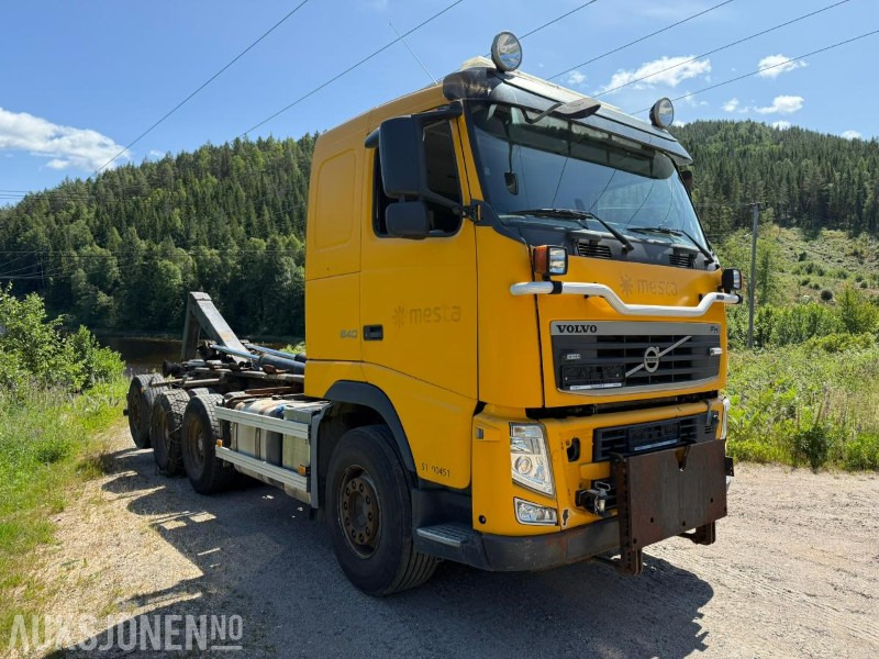 2012 Volvo FH540 8x4 brøyterigget Krokbil rep objekt - Hákový nosič kontejnerů: obrázek 3 2012 Volvo FH540 8x4 brøyterigget Krokbil rep objekt - Hákový nosič kontejnerů: obrázek 3