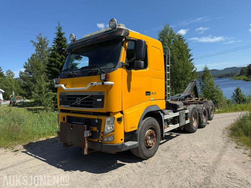 2012 Volvo FH540 8x4 brøyterigget Krokbil rep objekt - Hákový nosič kontejnerů: obrázek 1 2012 Volvo FH540 8x4 brøyterigget Krokbil rep objekt - Hákový nosič kontejnerů: obrázek 1