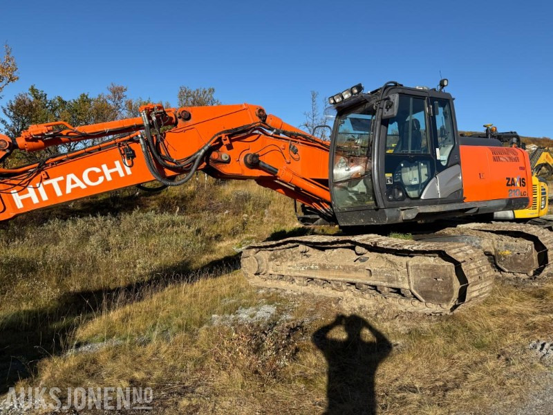 2013 Hitachi Zaxis 210LC - Rýpadlo: obrázek 2 2013 Hitachi Zaxis 210LC - Rýpadlo: obrázek 2