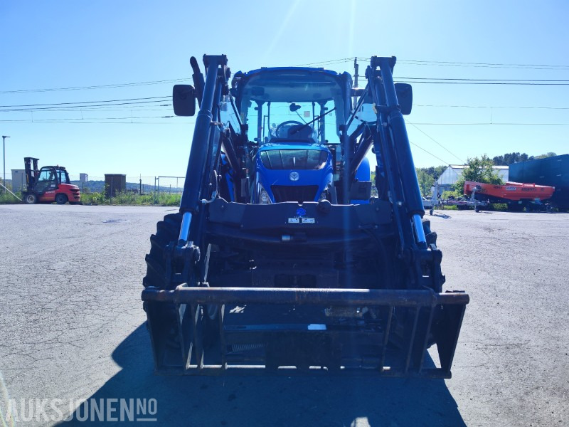 2013 New Holland T5.115 m/ Trima Laster – 114 hk – Kun 2784 timer! - Traktor: obrázek 3 2013 New Holland T5.115 m/ Trima Laster – 114 hk – Kun 2784 timer! - Traktor: obrázek 3