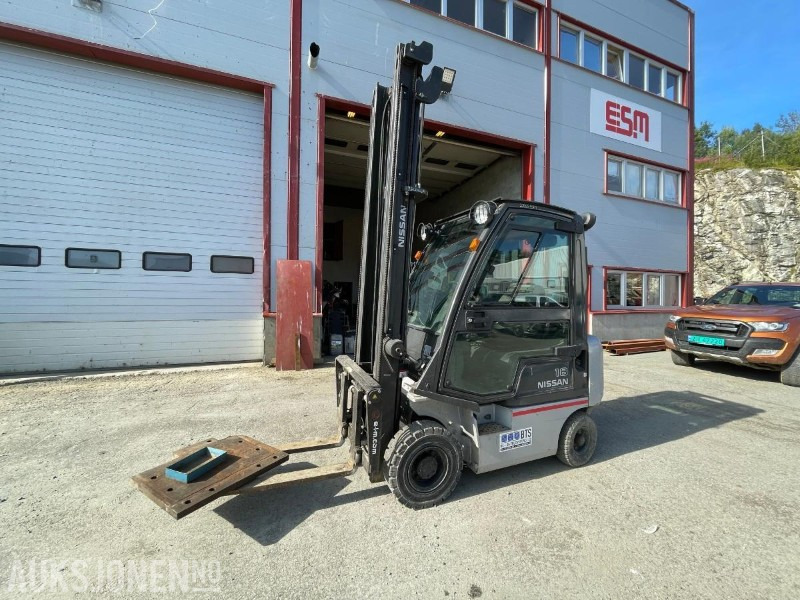 2013 Nissan Gaffeltruck Y1D1A18Q - 5M løftehøyde Høy - mva fritt - Vysokozdvižný vozík: obrázek 1 2013 Nissan Gaffeltruck Y1D1A18Q - 5M løftehøyde Høy - mva fritt - Vysokozdvižný vozík: obrázek 1