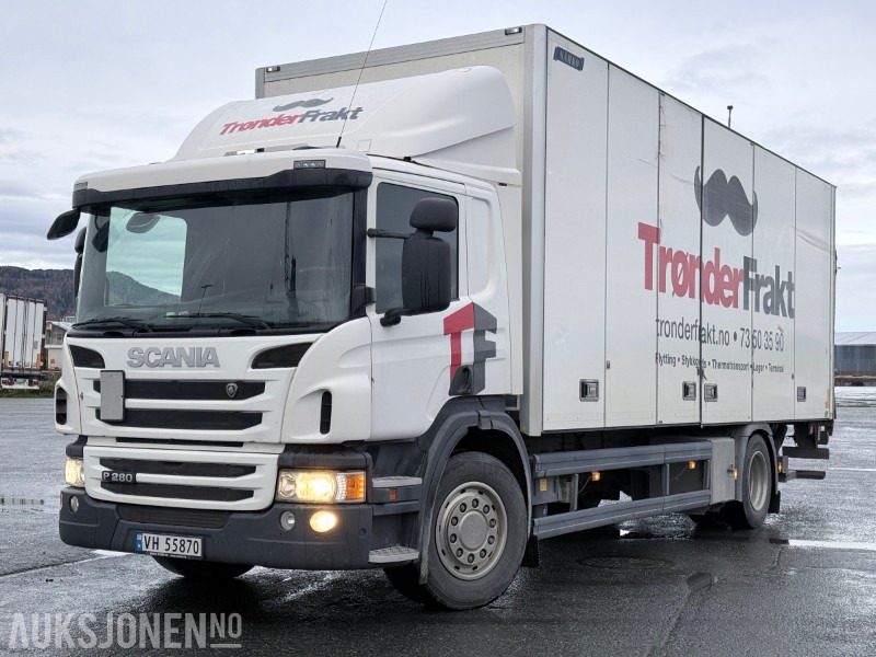 2013 Scania P280 4x2 skapbil med full sideåpning - Skříňový nákladní auto: obrázek 1 2013 Scania P280 4x2 skapbil med full sideåpning - Skříňový nákladní auto: obrázek 1