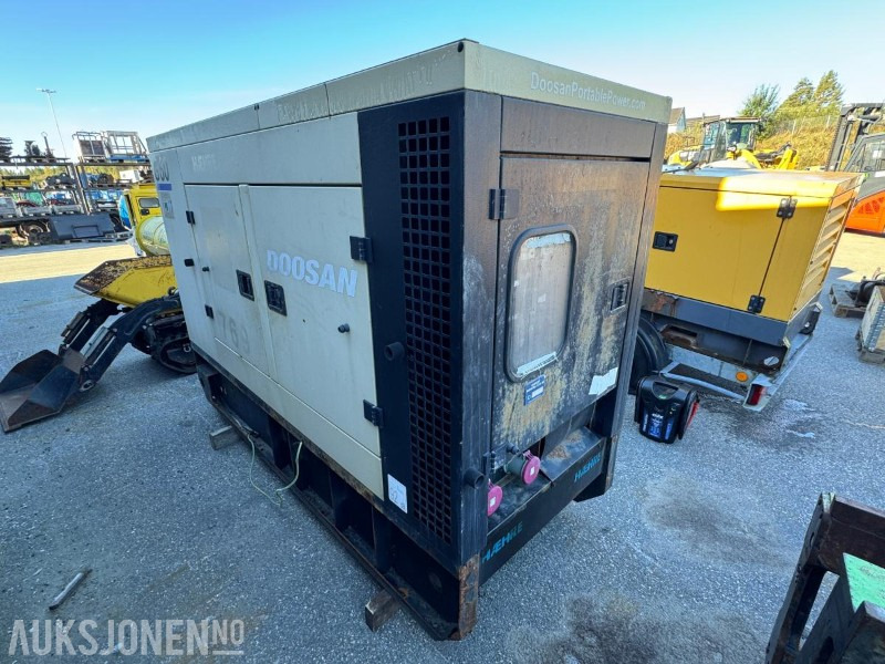 2014 Doosan G60 generator - Stavební zařízení: obrázek 3 2014 Doosan G60 generator - Stavební zařízení: obrázek 3