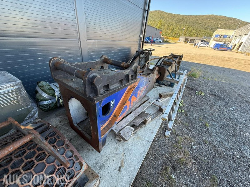 2014 Furukawa FXJ-375 dele-hammer - Stavební zařízení: obrázek 2 2014 Furukawa FXJ-375 dele-hammer - Stavební zařízení: obrázek 2