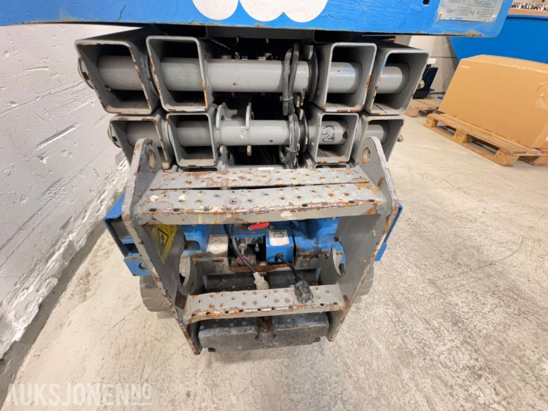 2014 Genie GS-1932 batteridrevet sakselift - 7,8m arbeidshøyde - Pracovní plošina: obrázek 5 2014 Genie GS-1932 batteridrevet sakselift - 7,8m arbeidshøyde - Pracovní plošina: obrázek 5