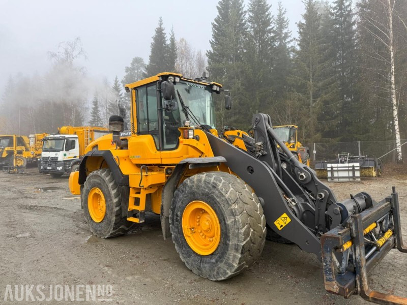 2014 Volvo L120G hjullaster, 7763 timer, Hydr. pallegaffel, nylig service og årskontroll - Kolový nakladač: obrázek 3 2014 Volvo L120G hjullaster, 7763 timer, Hydr. pallegaffel, nylig service og årskontroll - Kolový nakladač: obrázek 3