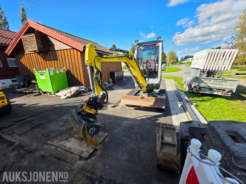 2014 Wacker neuson ET24 minigraver - Tiltrotator - 3 skuffer - Mini rýpadlo: obrázek 2 2014 Wacker neuson ET24 minigraver - Tiltrotator - 3 skuffer - Mini rýpadlo: obrázek 2