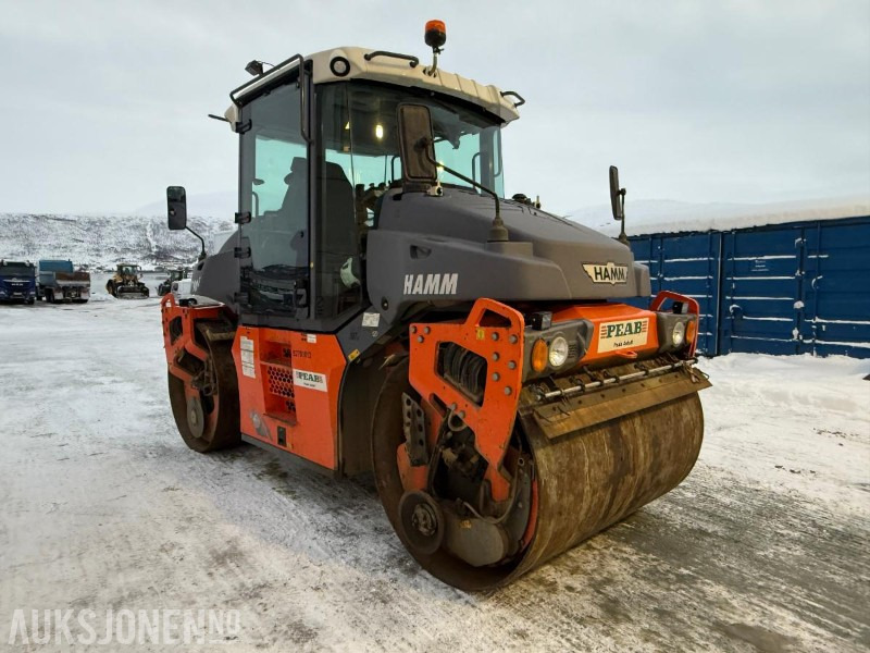 2015 Hamm DV+ 90i VV-S Tandemvals - 4202T - Válec: obrázek 2 2015 Hamm DV+ 90i VV-S Tandemvals - 4202T - Válec: obrázek 2