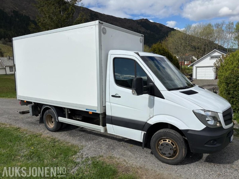 2015 Mercedes-Benz Sprinter ADR-godkjent Løftelem Hengerfeste - Skříňový nákladní auto: obrázek 2 2015 Mercedes-Benz Sprinter ADR-godkjent Løftelem Hengerfeste - Skříňový nákladní auto: obrázek 2