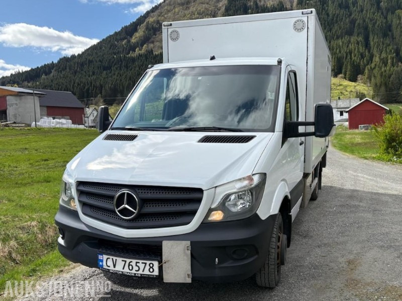 2015 Mercedes-Benz Sprinter ADR-godkjent Løftelem Hengerfeste - Skříňový nákladní auto: obrázek 1 2015 Mercedes-Benz Sprinter ADR-godkjent Løftelem Hengerfeste - Skříňový nákladní auto: obrázek 1