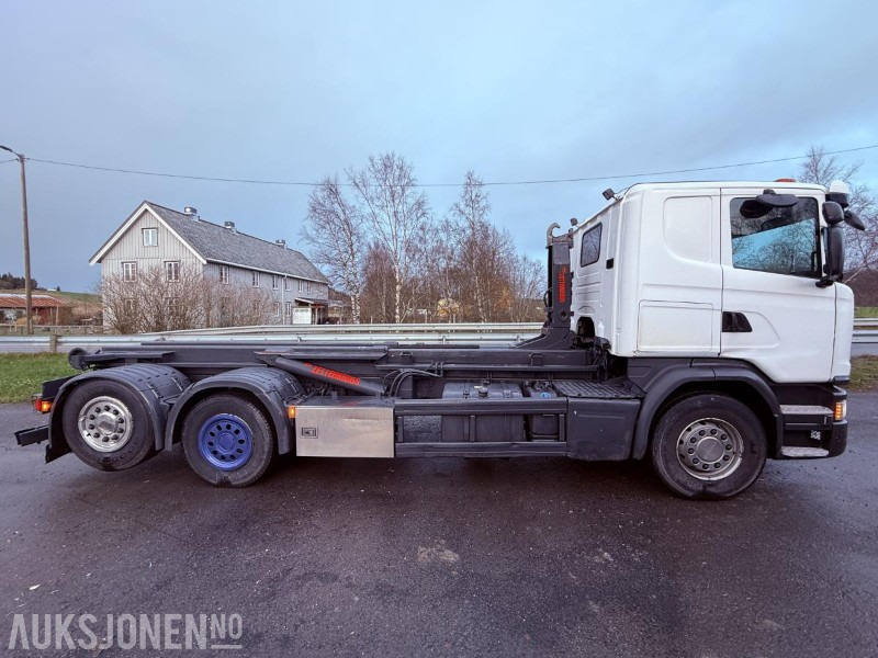 2015 Scania G450 EURO 6 444933 km - Styrbar boggi og Webasto - Hákový nosič kontejnerů: obrázek 4 2015 Scania G450 EURO 6 444933 km - Styrbar boggi og Webasto - Hákový nosič kontejnerů: obrázek 4