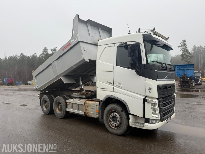 2015 VOLVO FH540 6X4 Euro6 TIPPBIL SERVICEHISTORIKK ZETTERBERG PÅBYGG. - Sklápěč: obrázek 2 2015 VOLVO FH540 6X4 Euro6 TIPPBIL SERVICEHISTORIKK ZETTERBERG PÅBYGG. - Sklápěč: obrázek 2