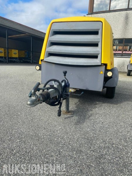 2016 Atlas Copco XAS 68KD luftkompressor - 1367 timer. - Vrtná souprava: obrázek 4 2016 Atlas Copco XAS 68KD luftkompressor - 1367 timer. - Vrtná souprava: obrázek 4