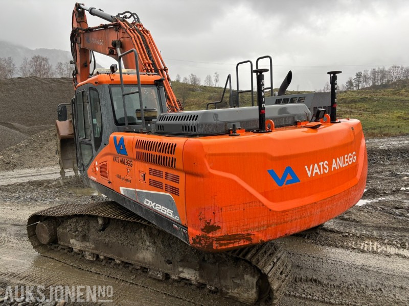 2016 Doosan DX255 LC-5 - Rýpadlo: obrázek 3 2016 Doosan DX255 LC-5 - Rýpadlo: obrázek 3