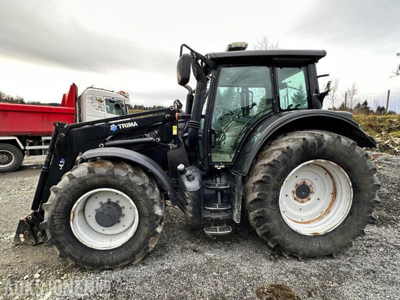 2016 Valtra N163 Direct m/Trima frontlaster, 6080 timer - Traktor: obrázek 2 2016 Valtra N163 Direct m/Trima frontlaster, 6080 timer - Traktor: obrázek 2