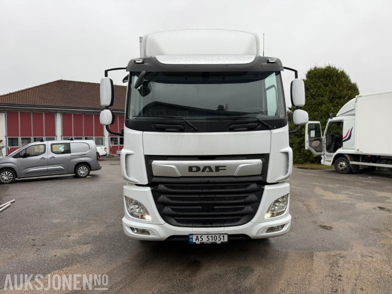 2017 DAF CF 310 SKAPBIL M/FULL SIDEÅPNING 18 PALLER SERVICEHISTORIKK. - Skříňový nákladní auto: obrázek 5 2017 DAF CF 310 SKAPBIL M/FULL SIDEÅPNING 18 PALLER SERVICEHISTORIKK. - Skříňový nákladní auto: obrázek 5