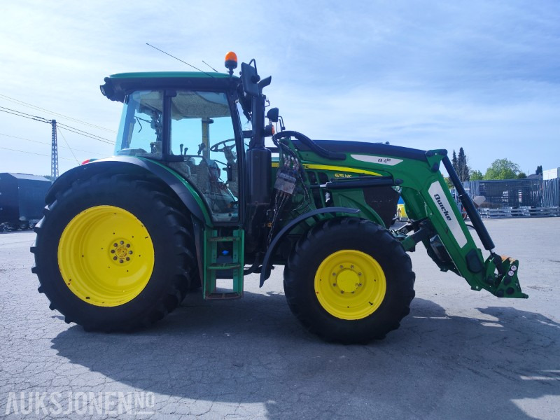 2017 John Deere 6115MC – Kun 1917 timer! Lasteapparat | PowerQuad+ | 40 km/t - Traktor: obrázek 4 2017 John Deere 6115MC – Kun 1917 timer! Lasteapparat | PowerQuad+ | 40 km/t - Traktor: obrázek 4