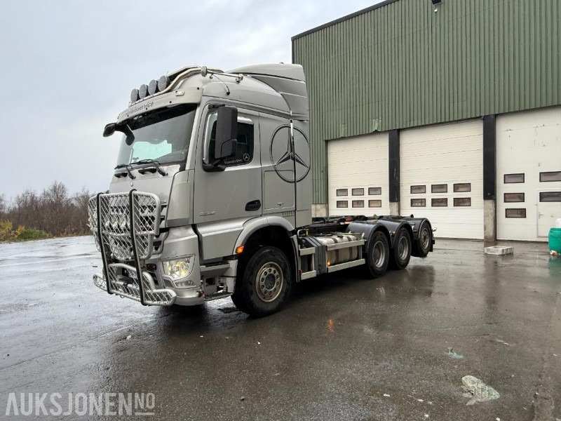 2017 Mercedes-Benz AROCS 3258 Krokbil 8X4 - Hiab 22T - Påkostet - export - 330000KM - Hákový nosič kontejnerů: obrázek 1 2017 Mercedes-Benz AROCS 3258 Krokbil 8X4 - Hiab 22T - Påkostet - export - 330000KM - Hákový nosič kontejnerů: obrázek 1