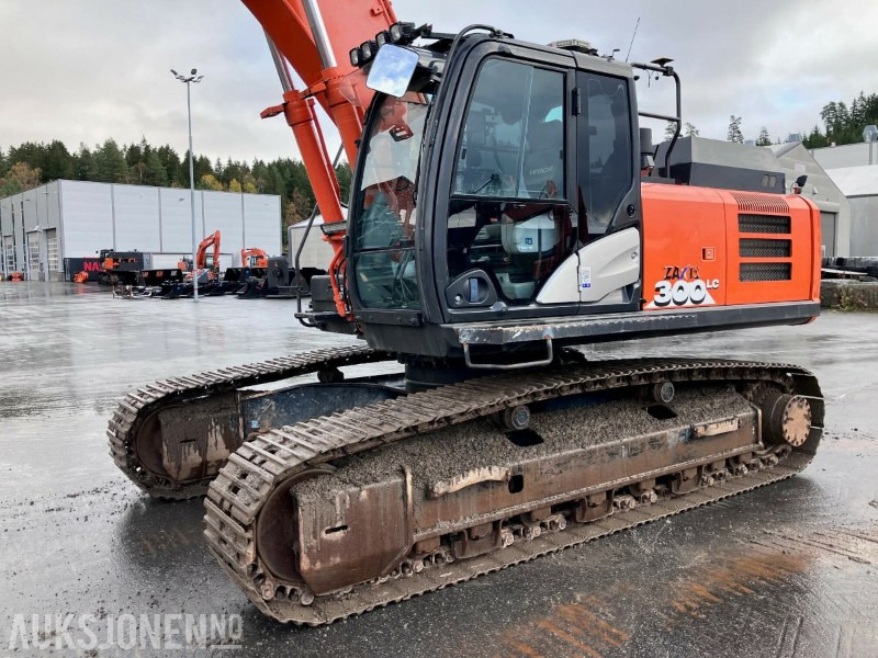 2018 Hitachi ZX300LC-6 - Topcon GX60 - Sentralsmøring - 8200t - Rýpadlo: obrázek 5 2018 Hitachi ZX300LC-6 - Topcon GX60 - Sentralsmøring - 8200t - Rýpadlo: obrázek 5